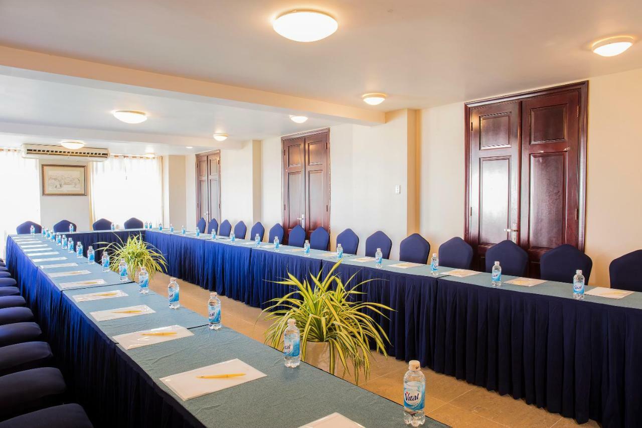 Beachfront Hotel Vung Tau Zewnętrze zdjęcie