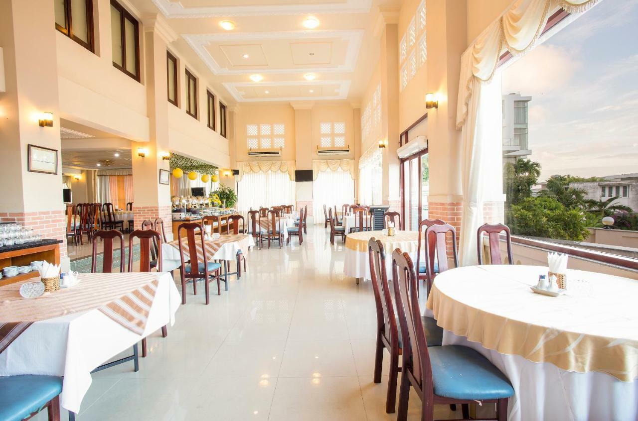 Beachfront Hotel Vung Tau Zewnętrze zdjęcie