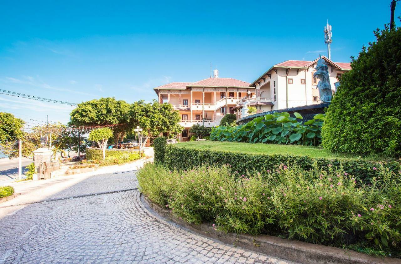Beachfront Hotel Vung Tau Zewnętrze zdjęcie
